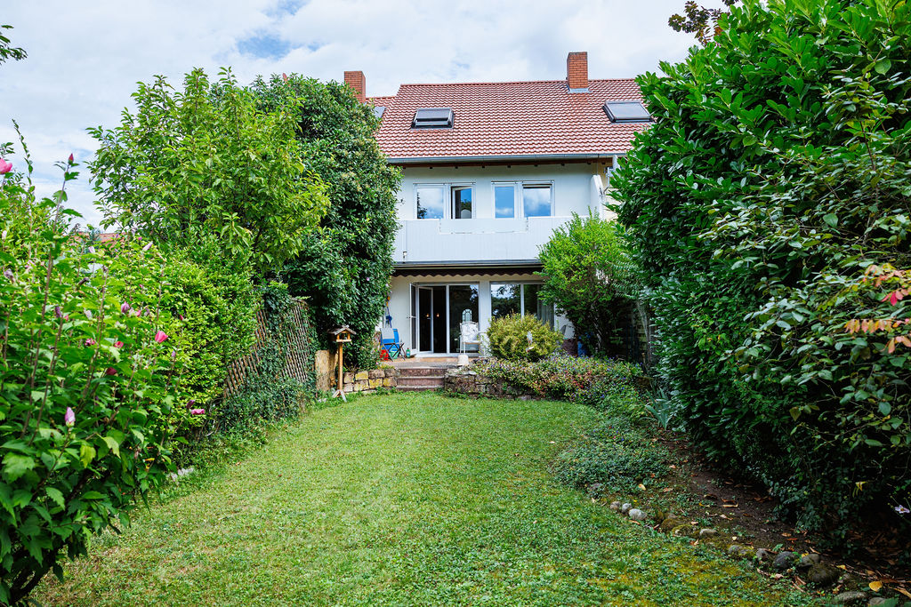 Objekt-ID 2135 Reihenmittelhaus, Garten Ansicht Objekt-ID 2135 Reihenmittelhaus, Garten Ansicht